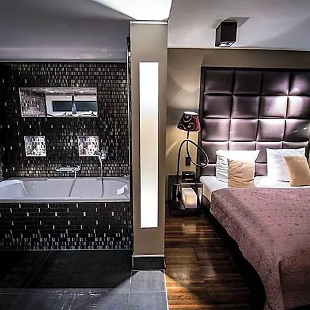 Rosenmeer 4* بوروسيا مونشنغلادباخ