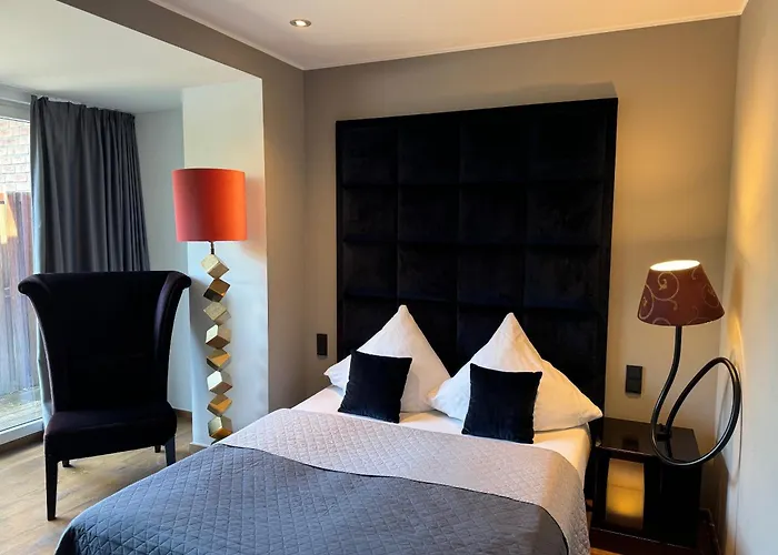 罗森米尔酒店 4*