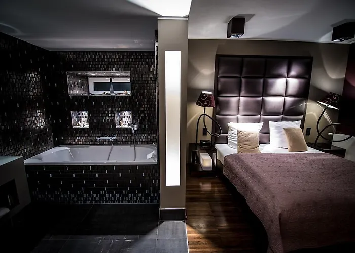 罗森米尔酒店 4*